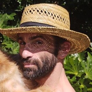 Meet your Posher, Samuel